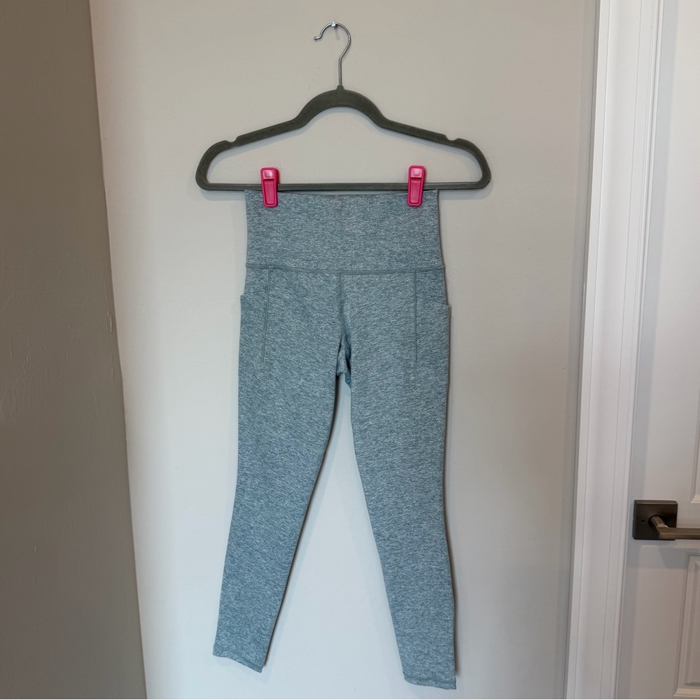 Athleta Salutation Stash Pocket II Softluxe Tight Size XS Petite